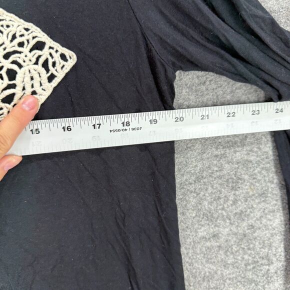 The Hanger Blouse Women L Large Black Cross Embroidered 3/4 Sleeve Round Neck - Picture 5 of 7